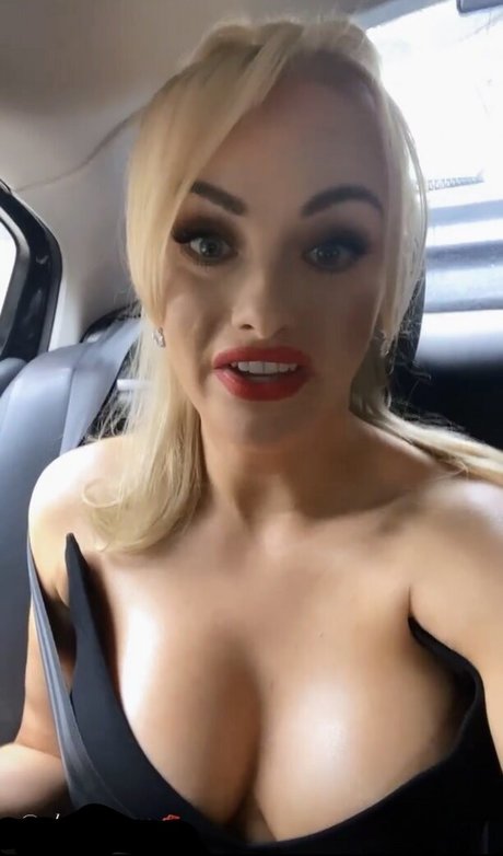 Katie McGlynn 無料のポルノスター 写真