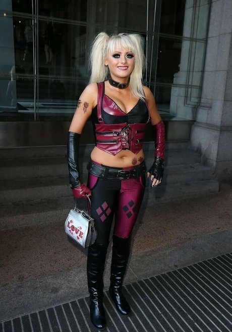 Katie McGlynn アートスター 画像