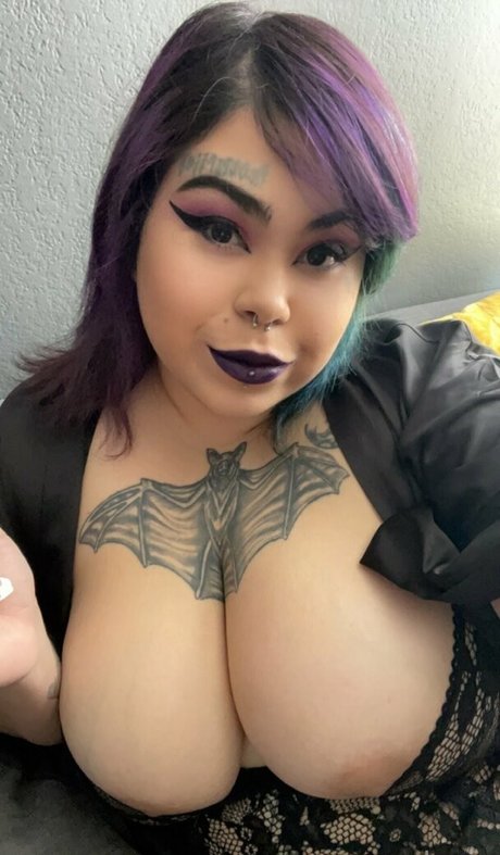 大学のオンリーファンズ 美しいヌード 写真