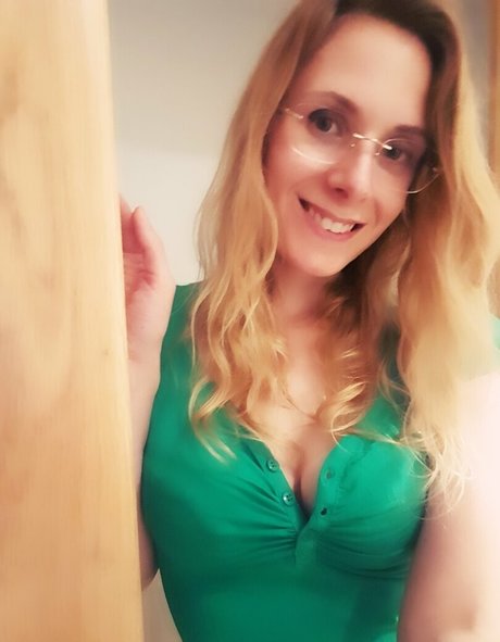 アジア人マッサージ オンリーファンズ 無料ヌード アーカイブ