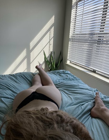 従順なオンリーファンズ アダルト アーカイブ