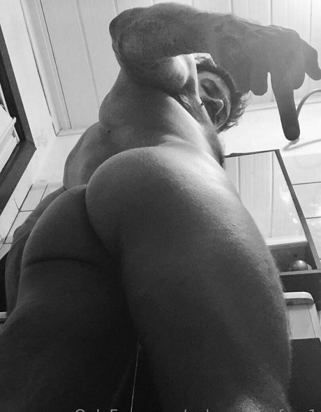 DMオンリーファン 無料セクシー アーカイブ