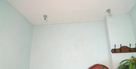 いちごミルクオンリーファンズ 無料ヌード 写真