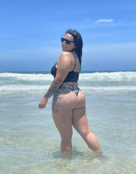 itsmellybaybee HDポルノスター 写真