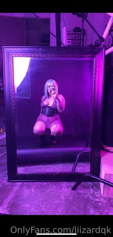 liizardqk ポルノモデル 写真