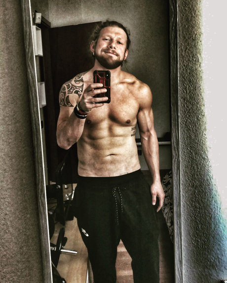 Carloteresa アートモデル 写真