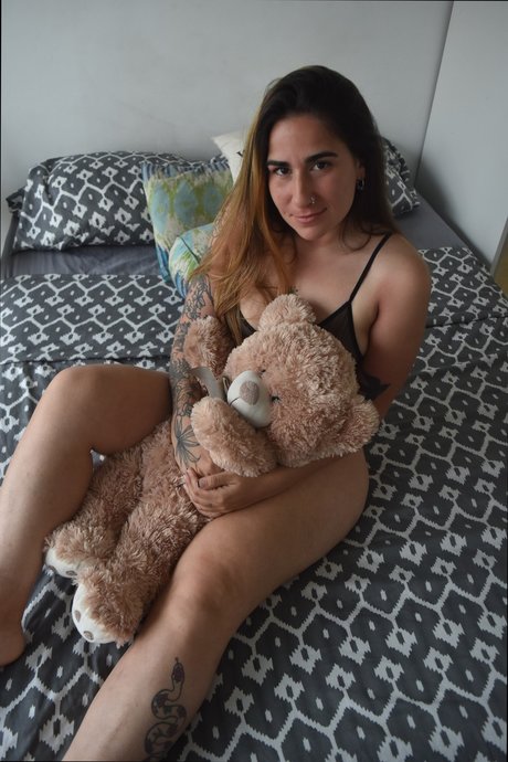 Shetti セクシーなスター 写真
