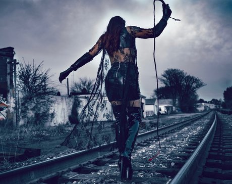 BBCシャワーオンリーファンズ ホットxxx 画像