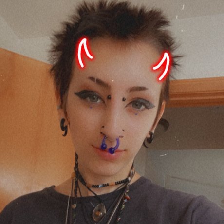 Local Cryptid ヌードモデル 写真