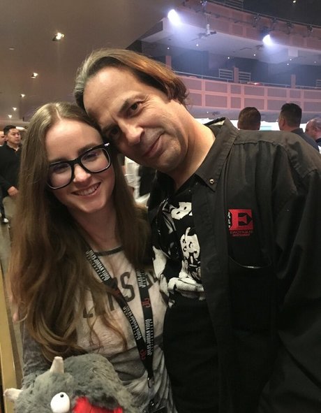 白いランジェリーオンリーファンズ ホット 写真