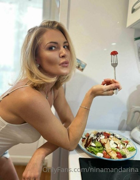 xmommynina 裸のスター アーカイブ