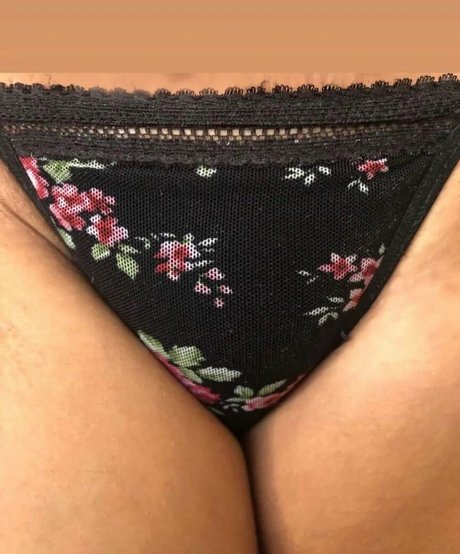 Denise Butterfly ヌードモデル 画像