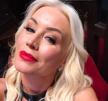 Denise Van Outen セックス女優 ギャラリー