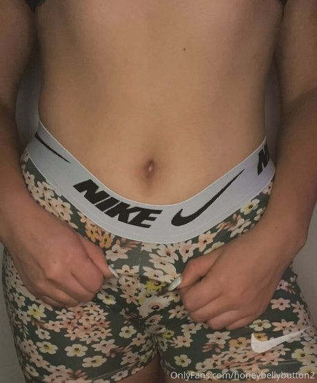 honeybellybutton2 裸のスター 画像