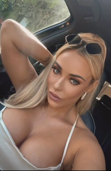 Stephanie Davis かわいいスター 写真