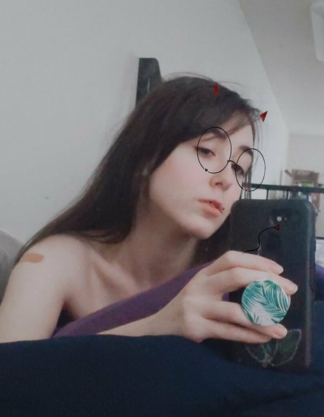 asmr オンリーファンズ エロチック 写真