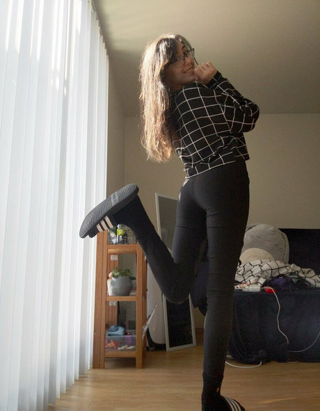 ardentabsol ヌードモデル 画像