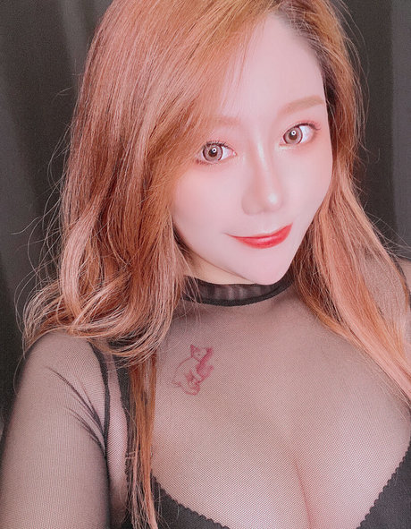 アジア人マッサージ オンリーファンズ ヌード アーカイブ