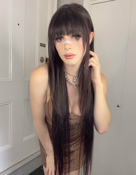 熟女オナニーオンリーファンズ セクシーヌード 写真