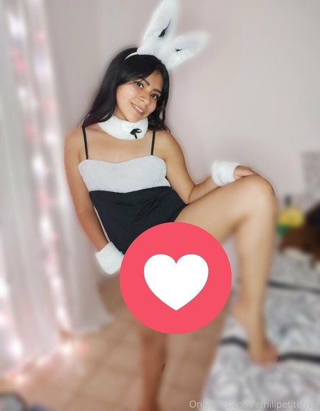 emilipetitefree 可愛い女優 写真