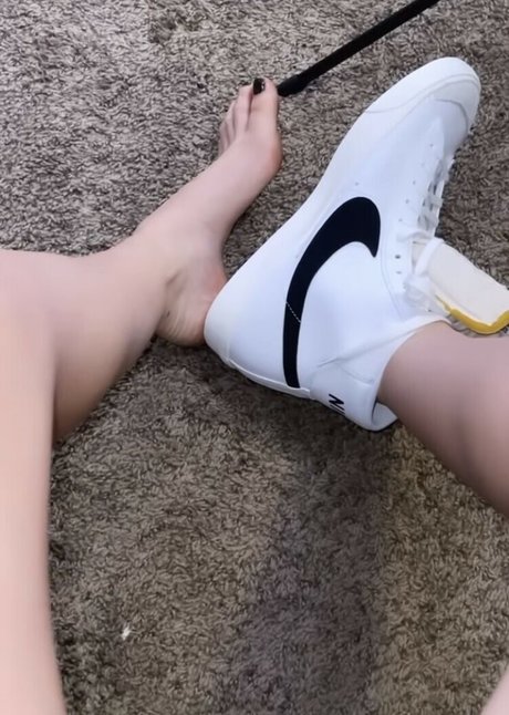 Indiana Massara 独占スター 写真