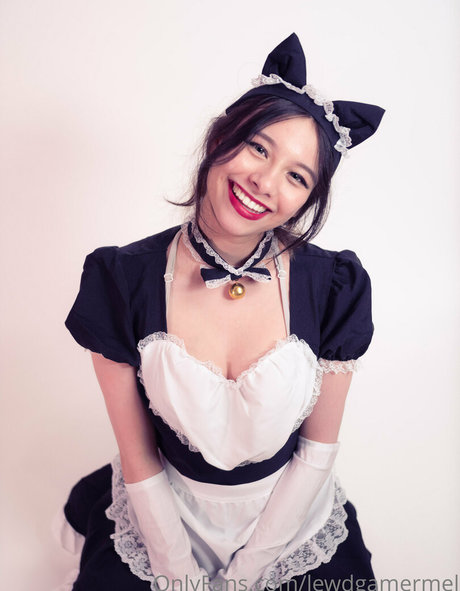 lewdgamermel ポルノスター アーカイブ