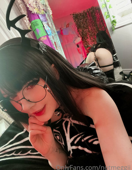 Meggii Cosplay 独占モデル アーカイブ