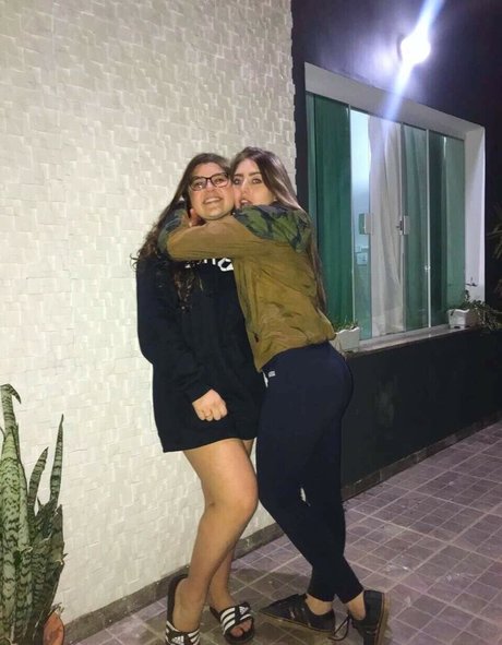 JOIティーンオンリーファンズ 無料 画像