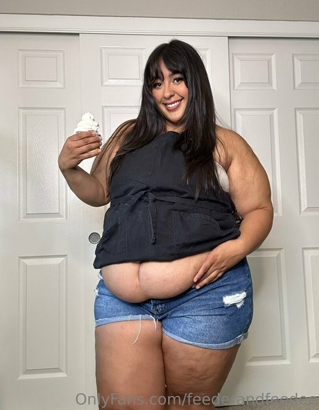 目だけファン ポルノグラフィック 写真