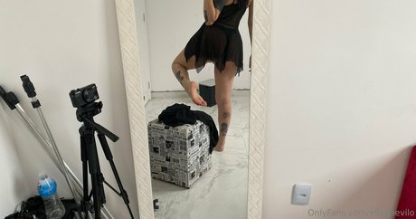 ellaarievilo 美しいスター 写真