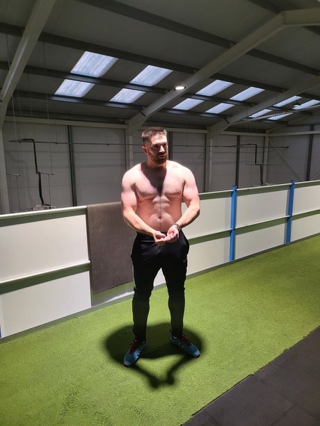 Edward セックスモデル 写真