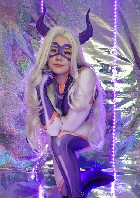 Ecchizoir ポルノスター 写真