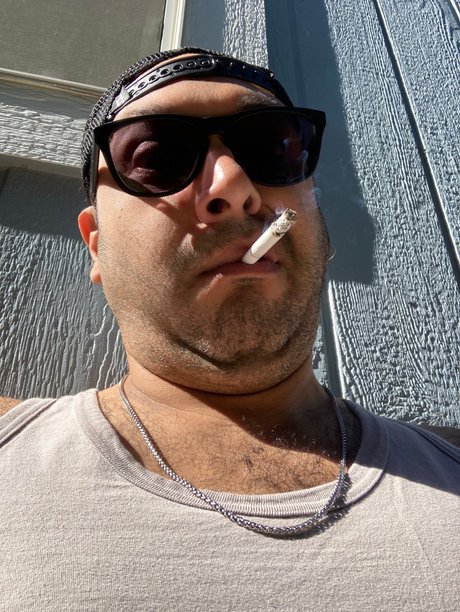 Mr Goonsmokes ヌードモデル 写真