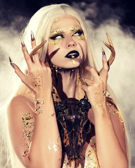 ElvenCynic ポルノスター 写真