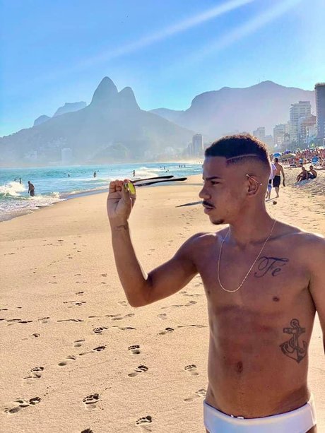 Gabriel Trindade ポルノモデル 写真