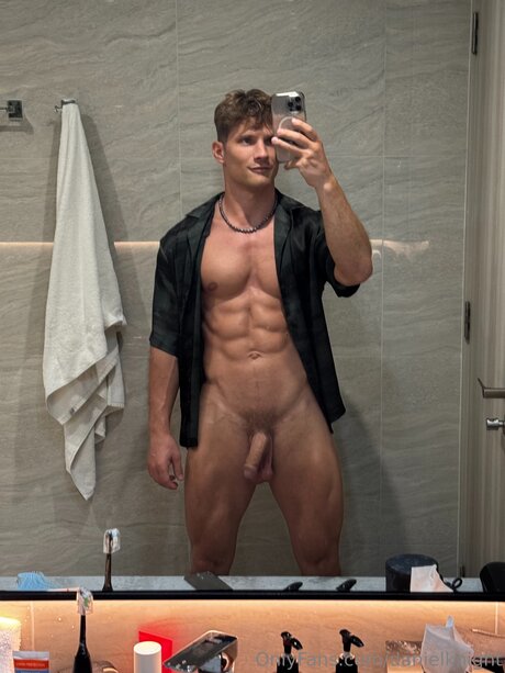Daniel Knight スターセックス 写真