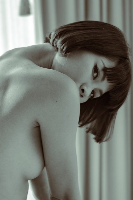 cara pin XXXモデル 写真