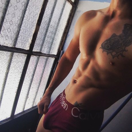 Carlos Blanco ポルノスター HD 写真