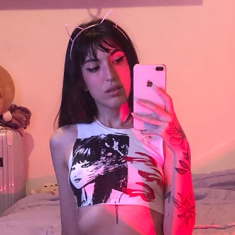 Cryptobaby Maia Lis かわいいポルノスター 写真