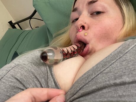 Brooklyn Baebie ポルノスター 裸 画像