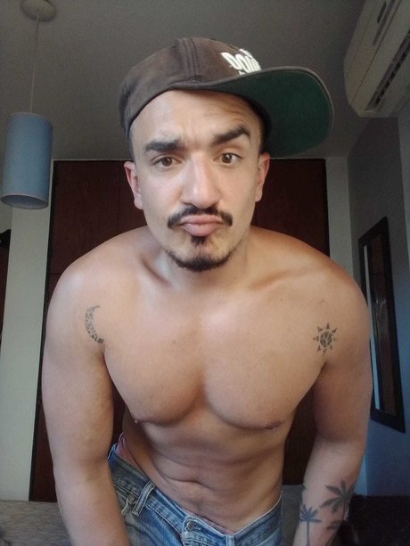 FNE セックスポルノスター 写真