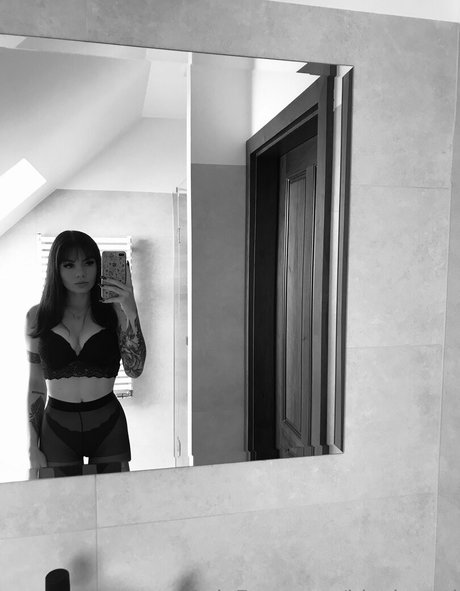 太ったフェチオンリーファンズ セクシーヌード アーカイブ