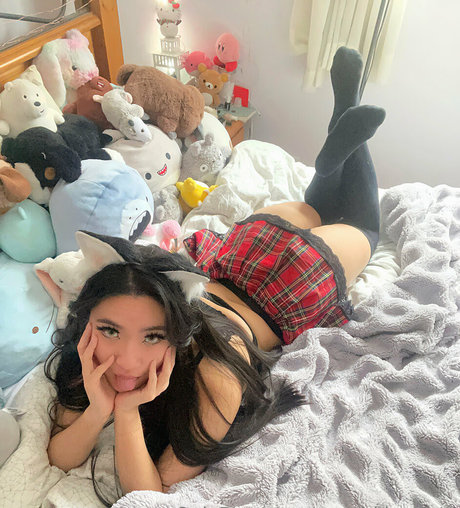 peachkissxfree 完璧な女優 画像