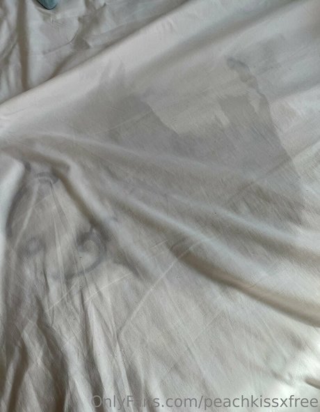 黒のランジェリーオンリーファンズ アートヌード 写真