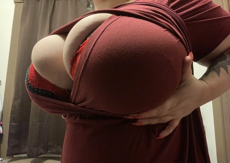 bustyvicky38 セクシー女優 写真