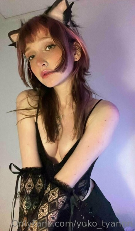 セクシーな熟女オンリーファンズ アートヌード 写真
