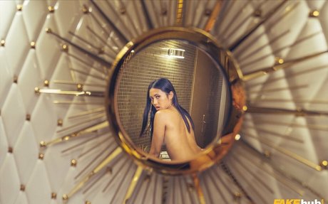 寝取られ妻オンリーファンズ セクシー裸 ギャラリー