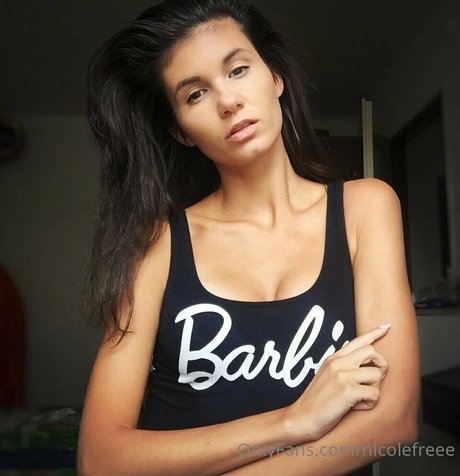 nicolefreee ヌードモデル 写真