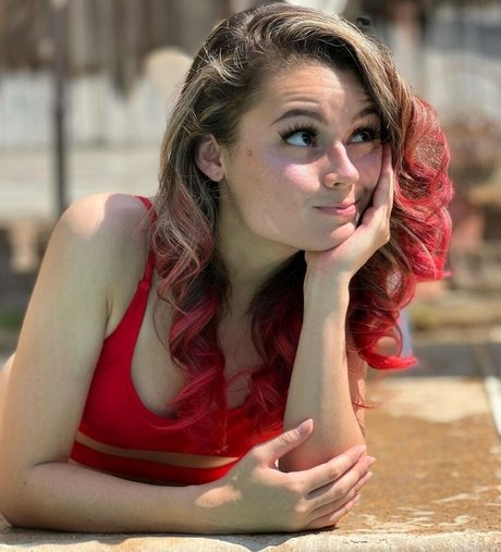 Mally Mouse 完璧なスター 写真