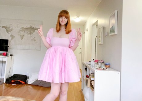 Sarah Z ヌードモデル 写真
